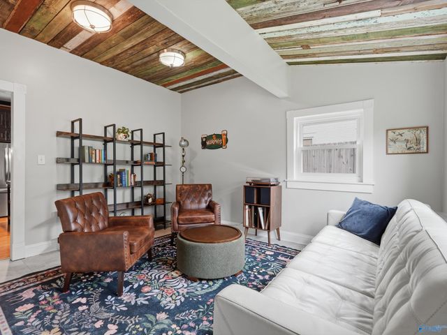 623 Johnston Street SE, Decatur, AL 35601