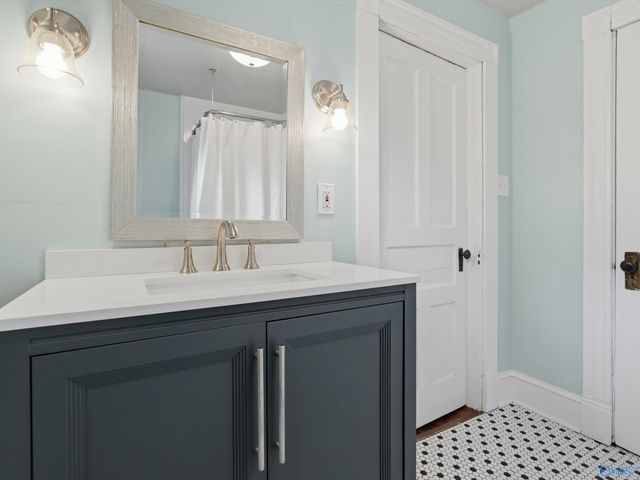 623 Johnston Street SE, Decatur, AL 35601