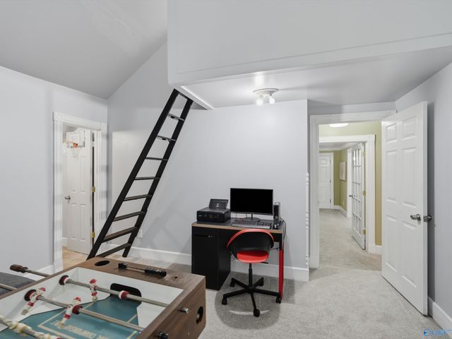 623 Johnston Street SE, Decatur, AL 35601