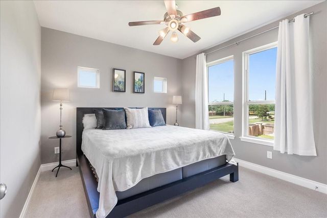 9407 Scanlan Heights Lane, Missouri City, TX 77459
