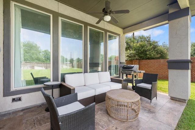 9407 Scanlan Heights Lane, Missouri City, TX 77459