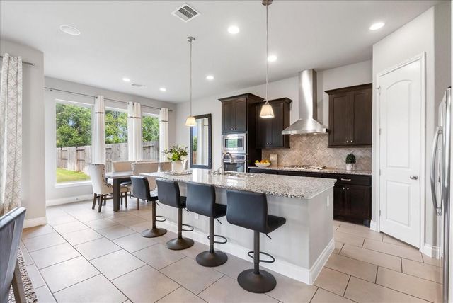 9407 Scanlan Heights Lane, Missouri City, TX 77459