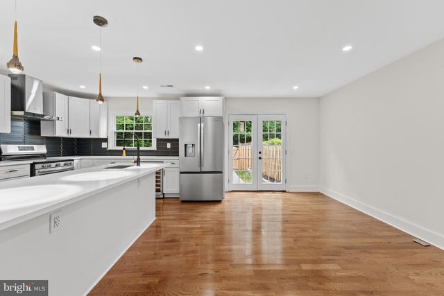 671 CONCERTO LN, Silver Spring, MD 20901