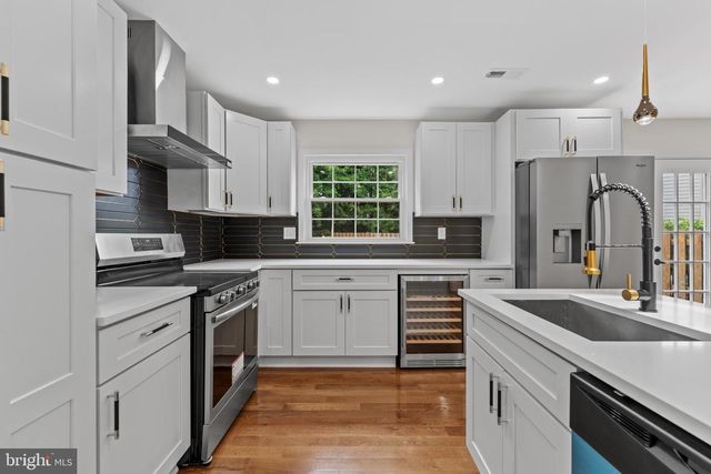 671 CONCERTO LN, Silver Spring, MD 20901