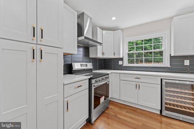 671 CONCERTO LN, Silver Spring, MD 20901
