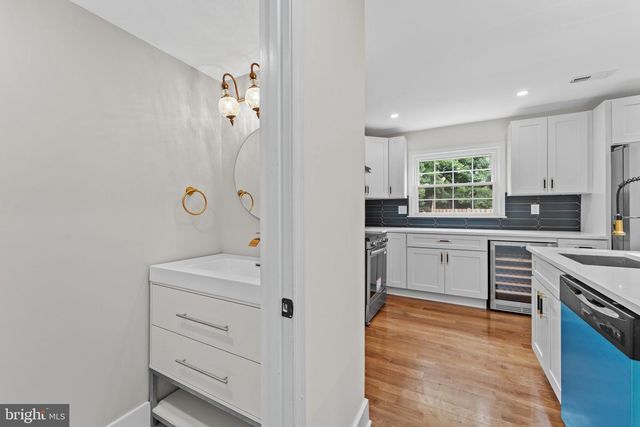 671 CONCERTO LN, Silver Spring, MD 20901