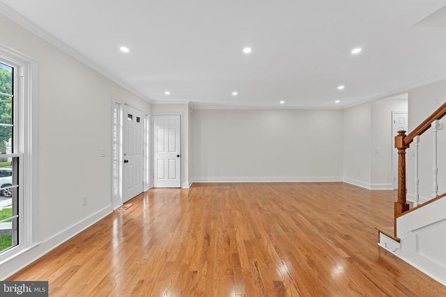 671 CONCERTO LN, Silver Spring, MD 20901