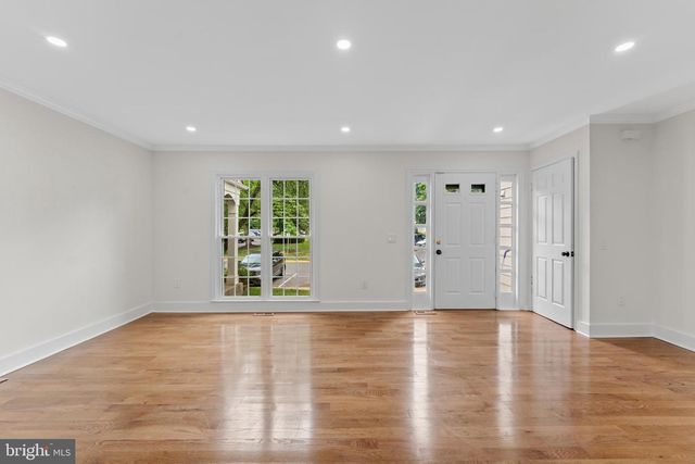 671 CONCERTO LN, Silver Spring, MD 20901