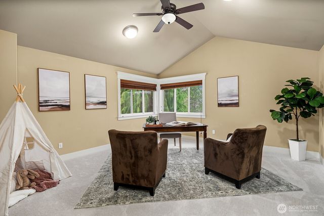 809 235th Avenue NE, Sammamish, WA 98074