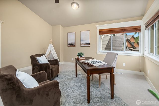 809 235th Avenue NE, Sammamish, WA 98074