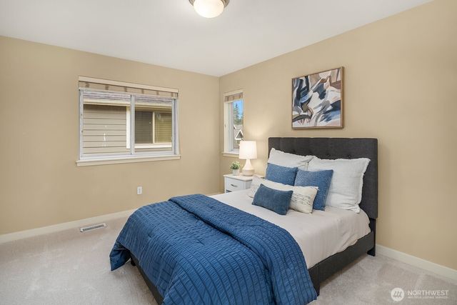 809 235th Avenue NE, Sammamish, WA 98074