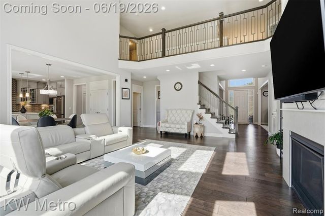 4373 Virgilia Drive, Troy, MI 48098