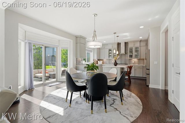 4373 Virgilia Drive, Troy, MI 48098