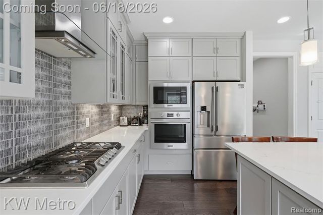 4373 Virgilia Drive, Troy, MI 48098