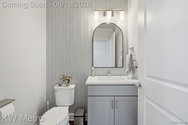 4373 Virgilia Drive, Troy, MI 48098