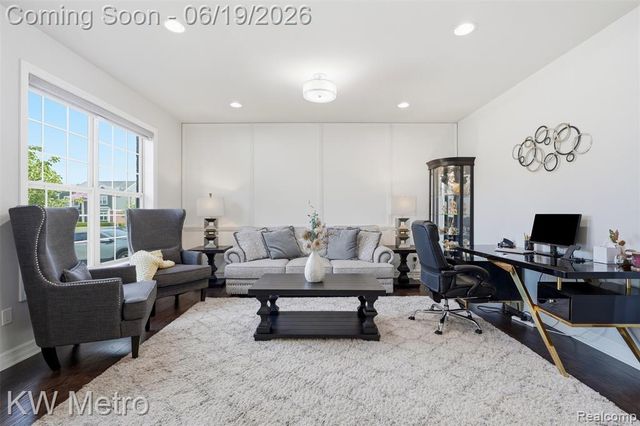 4373 Virgilia Drive, Troy, MI 48098