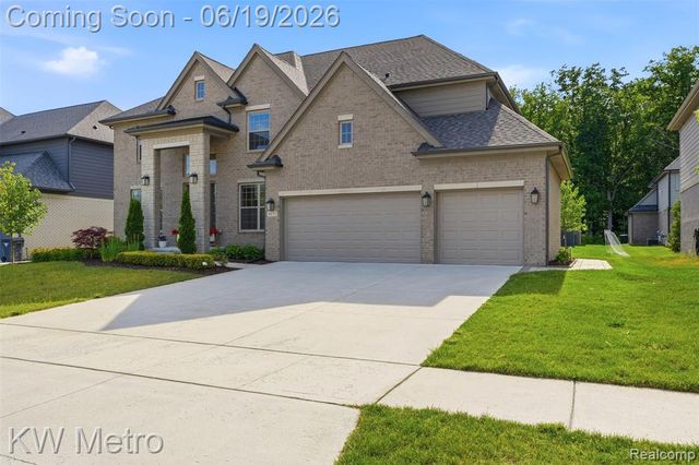 4373 Virgilia Drive, Troy, MI 48098