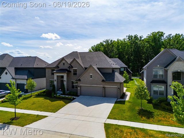 4373 Virgilia Drive, Troy, MI 48098