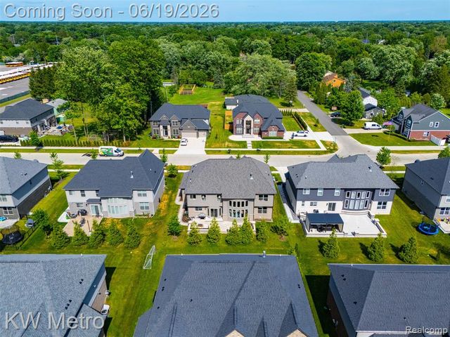4373 Virgilia Drive, Troy, MI 48098
