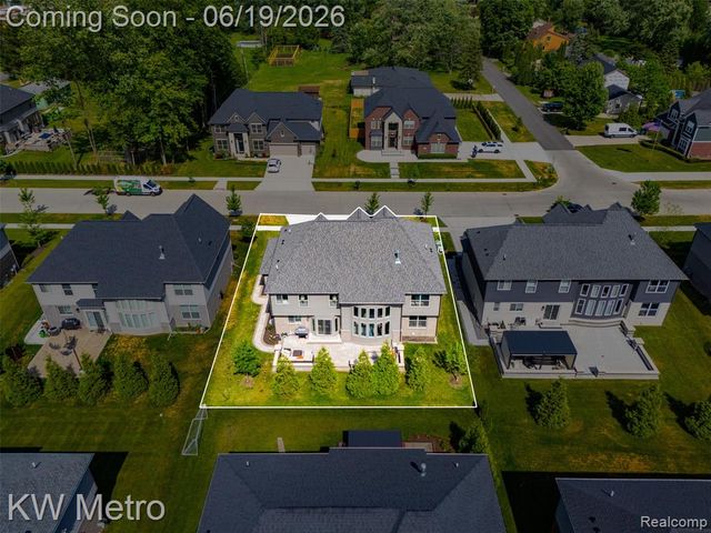4373 Virgilia Drive, Troy, MI 48098