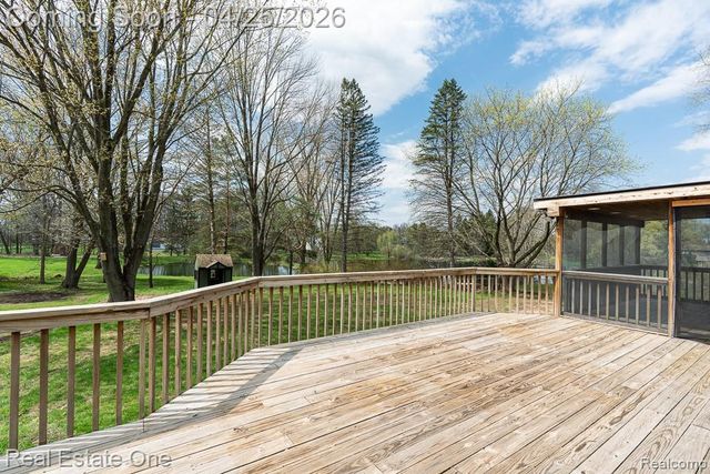 3210 Lake George Road, Oakland Charter Township, MI 48363