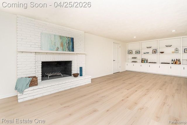 3210 Lake George Road, Oakland Charter Township, MI 48363