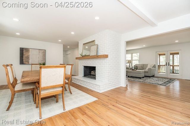 3210 Lake George Road, Oakland Charter Township, MI 48363