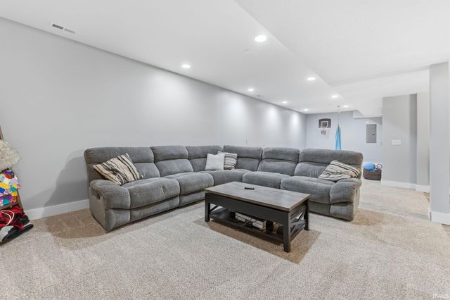 13015 Jade Cove, Fort Wayne, IN 46845