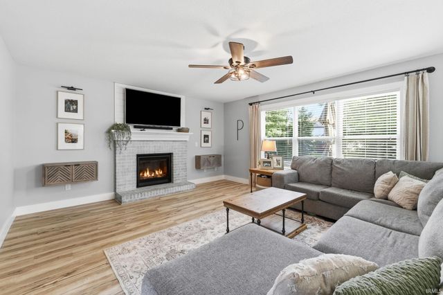 13015 Jade Cove, Fort Wayne, IN 46845