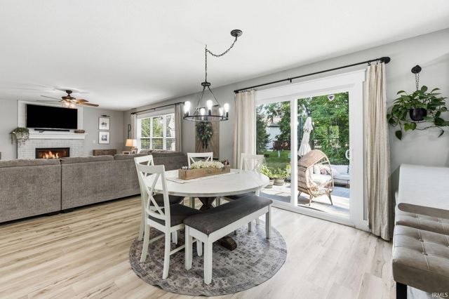 13015 Jade Cove, Fort Wayne, IN 46845