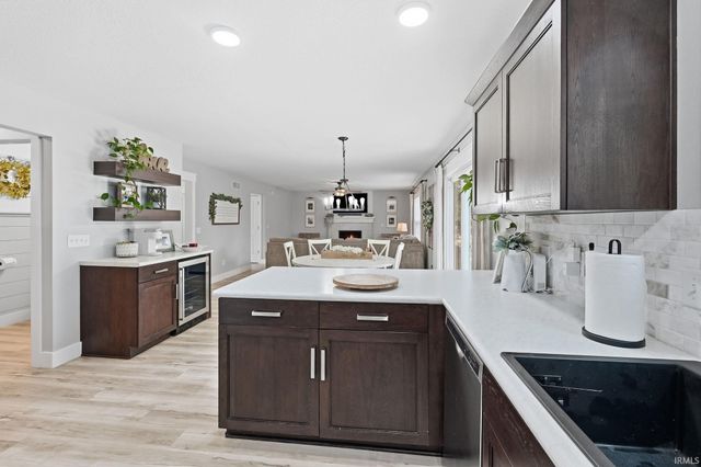 13015 Jade Cove, Fort Wayne, IN 46845