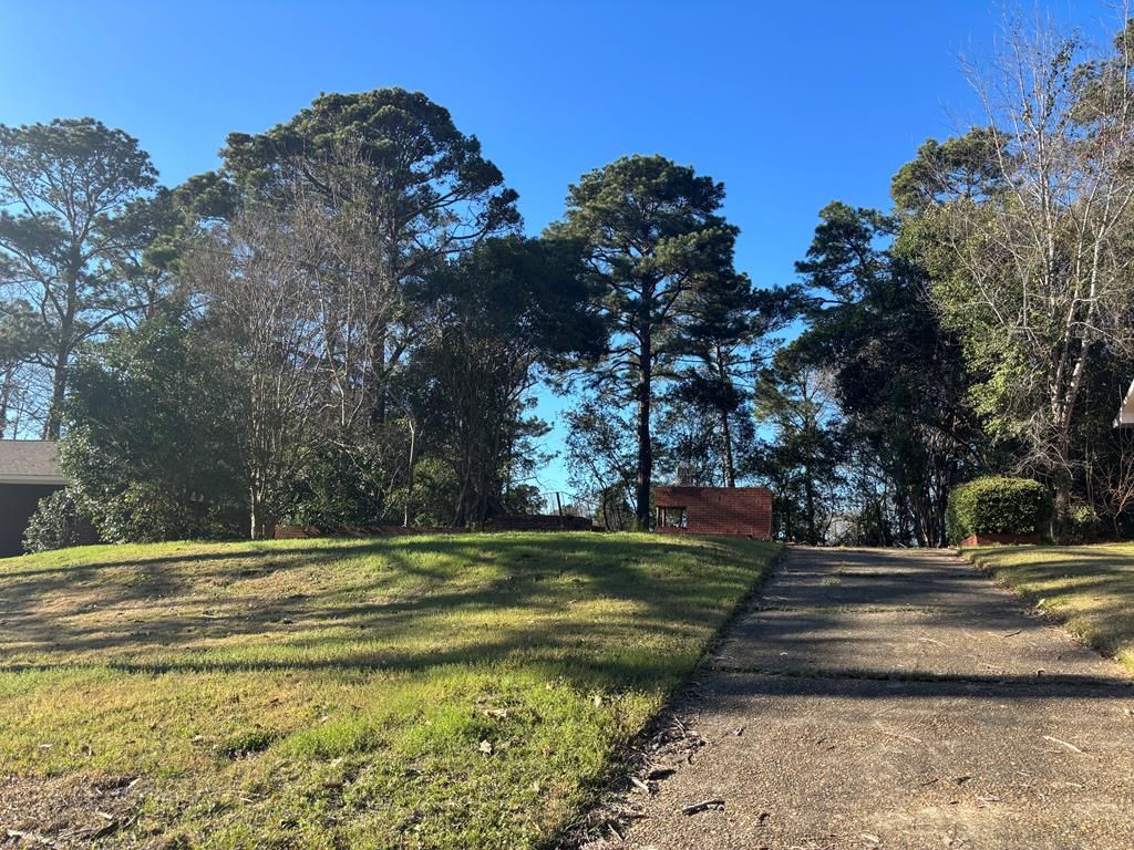 1269 Schimek Drive, Columbus, GA 31903