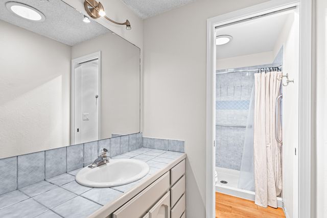 2854 Yvonne Road, Medford, OR 97504