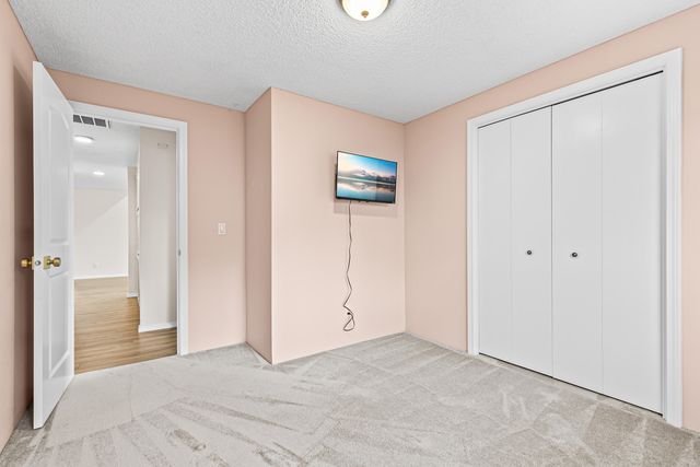 2854 Yvonne Road, Medford, OR 97504