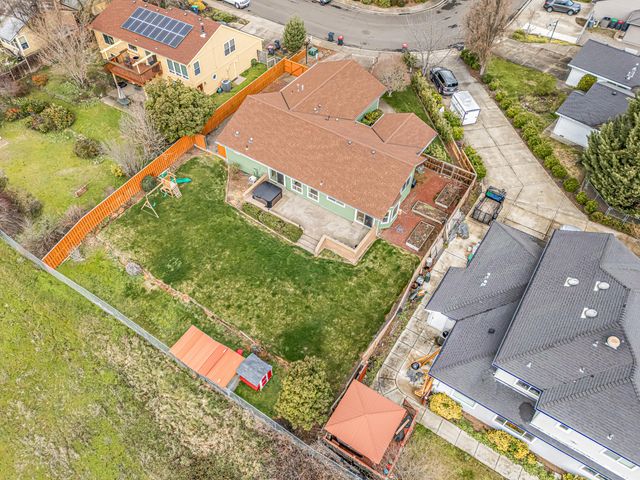 2854 Yvonne Road, Medford, OR 97504