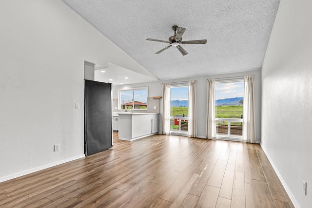 2854 Yvonne Road, Medford, OR 97504