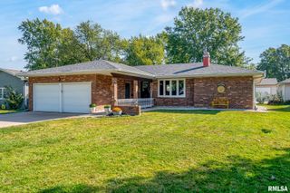 510 N MEADOW Street, Geneseo, IL 61254