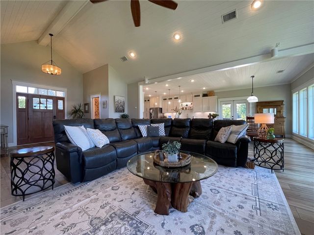 12736 Alpha Road, Danville, AR 72833