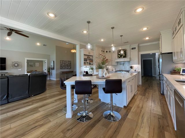 12736 Alpha Road, Danville, AR 72833