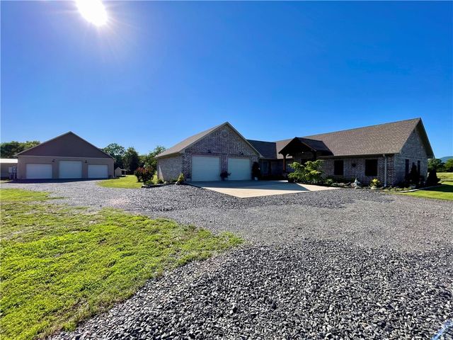 12736 Alpha Road, Danville, AR 72833