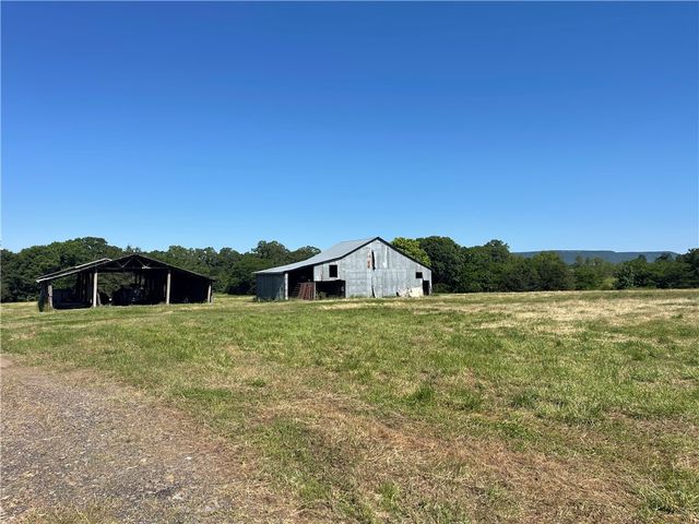 12736 Alpha Road, Danville, AR 72833