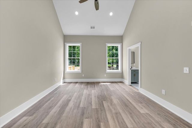 117 Myra Ln, Tullahoma, TN 37388