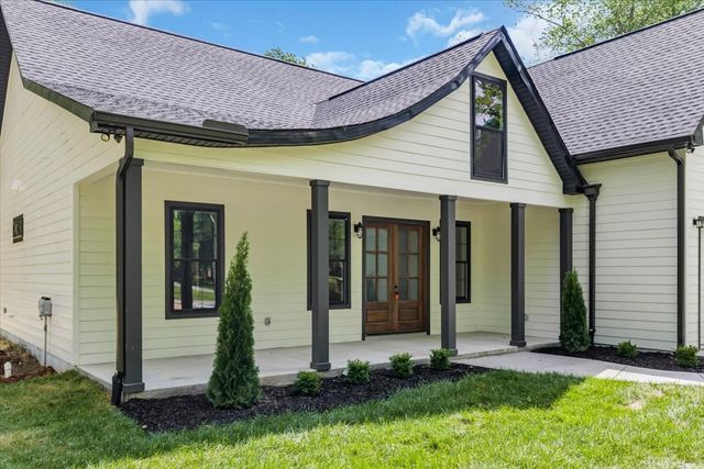 117 Myra Ln, Tullahoma, TN 37388