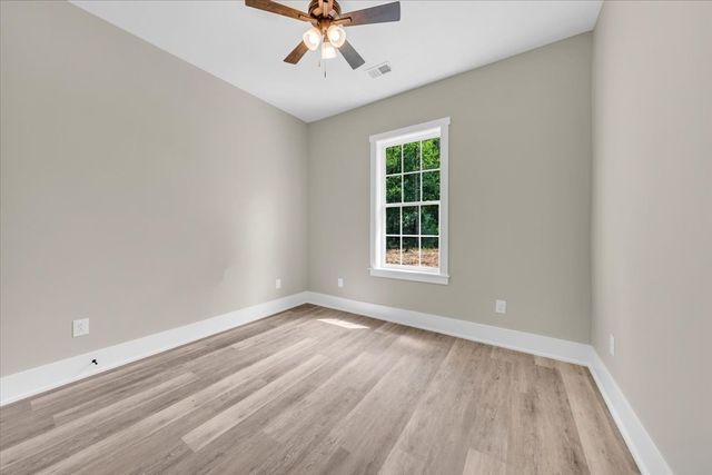 117 Myra Ln, Tullahoma, TN 37388