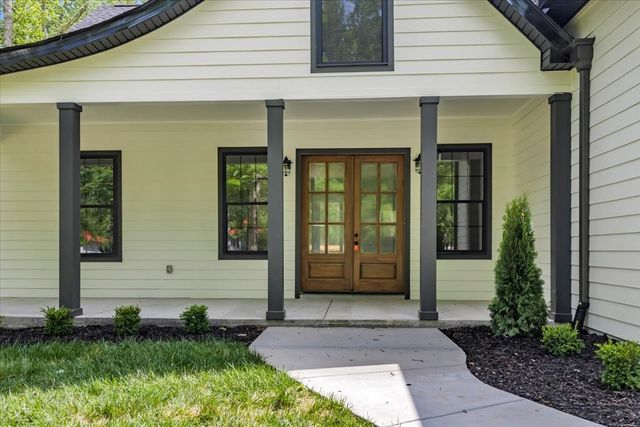 117 Myra Ln, Tullahoma, TN 37388