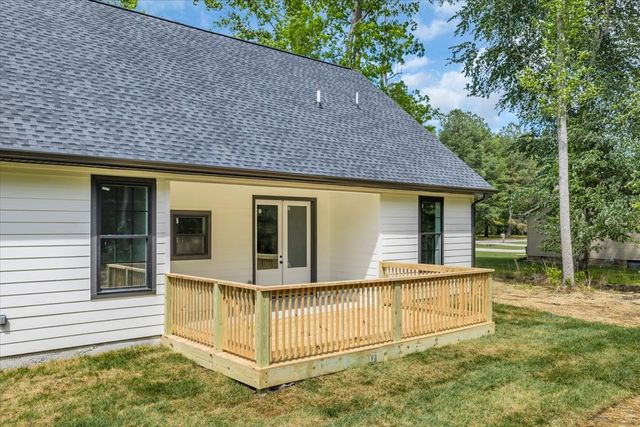 117 Myra Ln, Tullahoma, TN 37388
