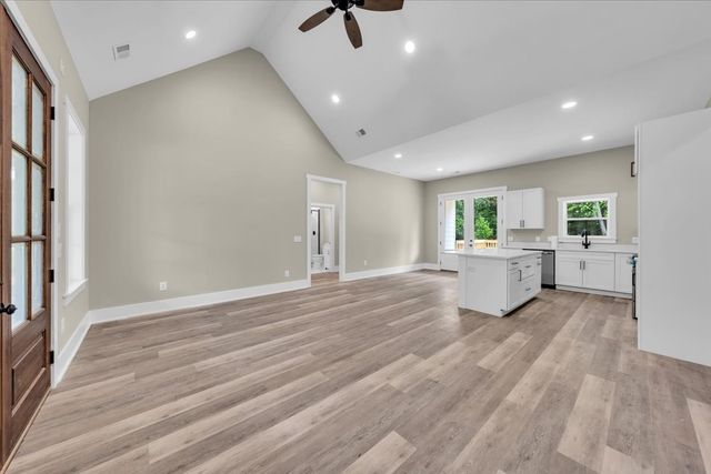 117 Myra Ln, Tullahoma, TN 37388