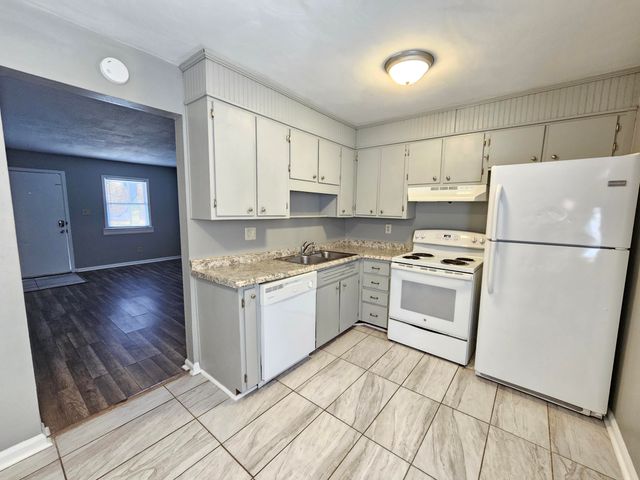 1622 Roanoke AVE, Roanoke, VA 24015