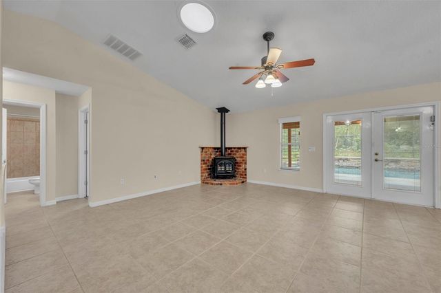 1640 STRATHCONA AVENUE, Deland, FL 32720