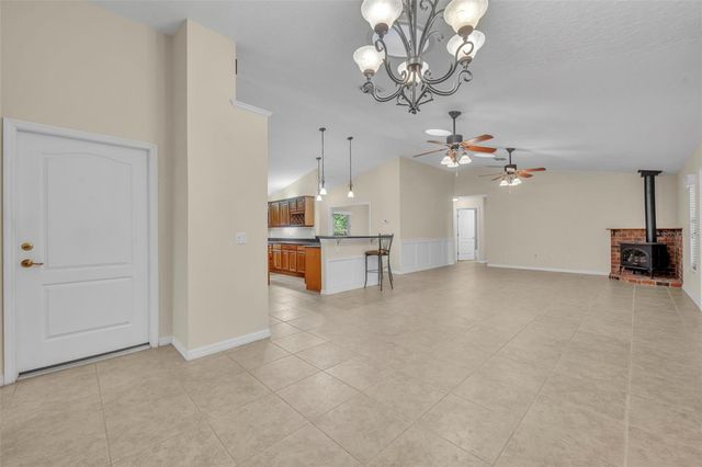 1640 STRATHCONA AVENUE, Deland, FL 32720